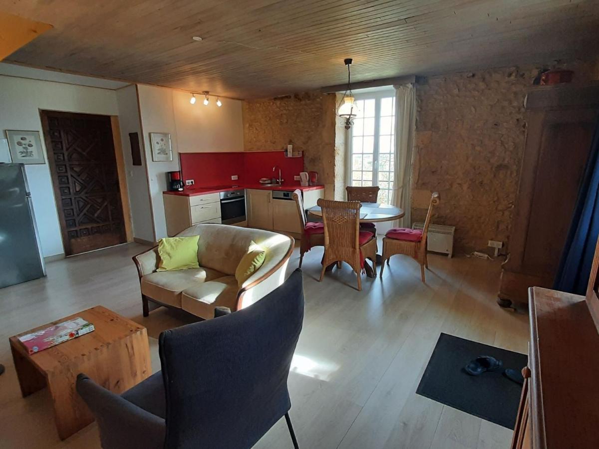 Cozy Cottage In Aquitaine With Private Swimming Pool Peyzac-le-Moustier Zewnętrze zdjęcie