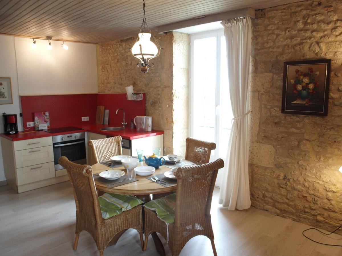 Cozy Cottage In Aquitaine With Private Swimming Pool Peyzac-le-Moustier Zewnętrze zdjęcie